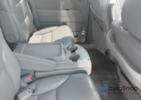 2005 Honda Odyssey Ex-L z USA, uszkodzony, nr VIN 5FNRL387X5B036630